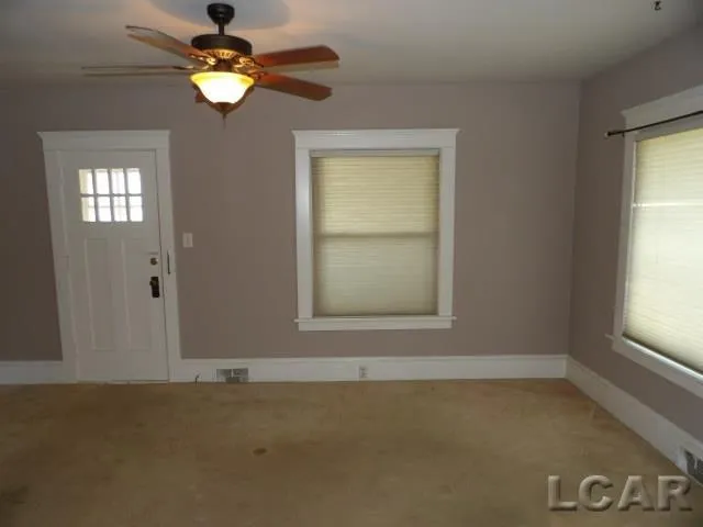 616 Orange Street Jackson City, MI 49202