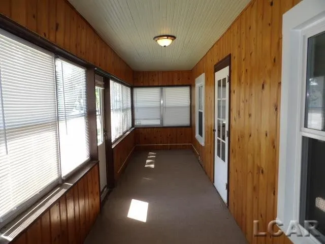 616 Orange Street Jackson City, MI 49202