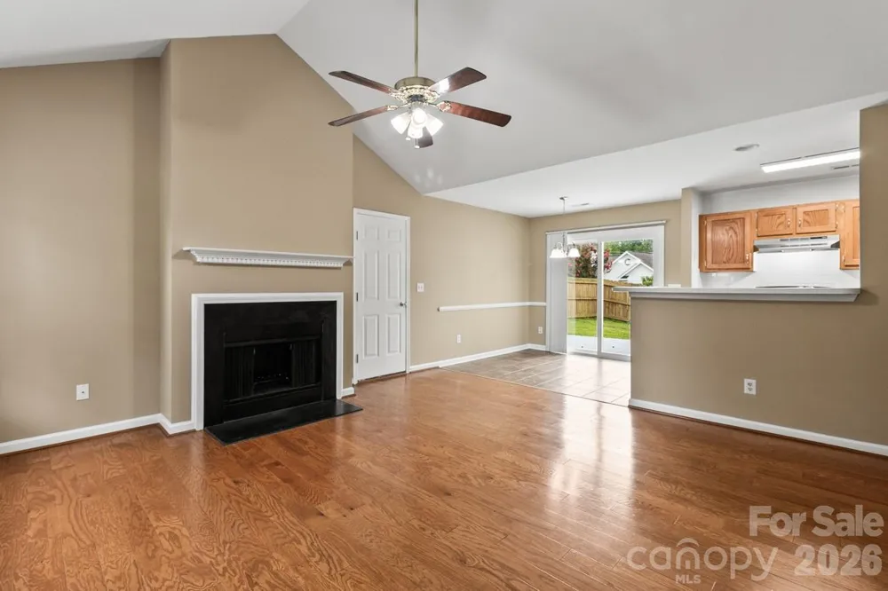 384 Cedarcroft Drive Mooresville, NC 28115