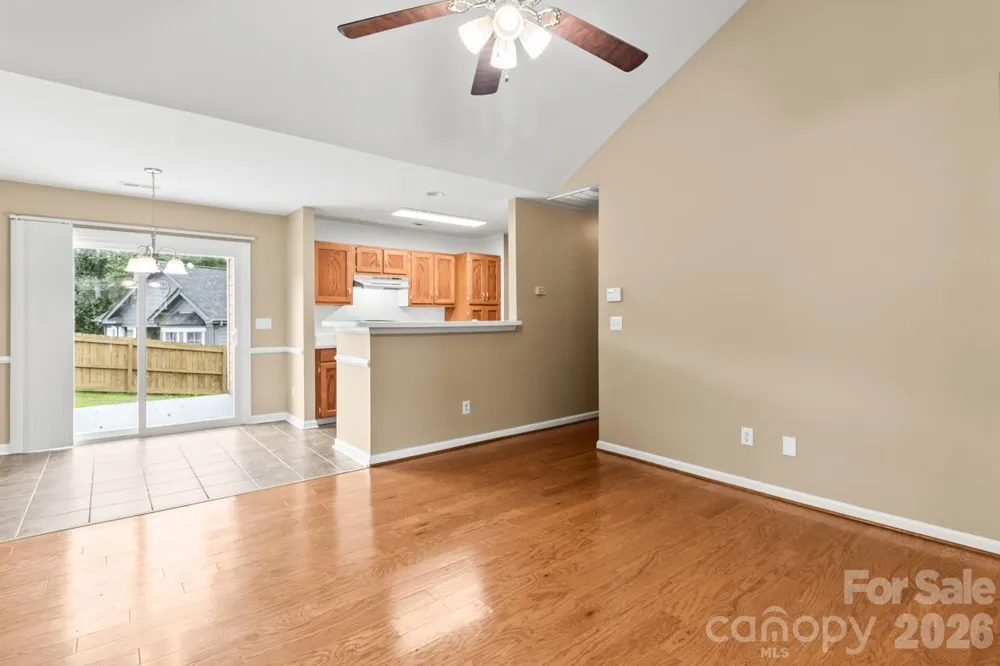 384 Cedarcroft Drive Mooresville, NC 28115