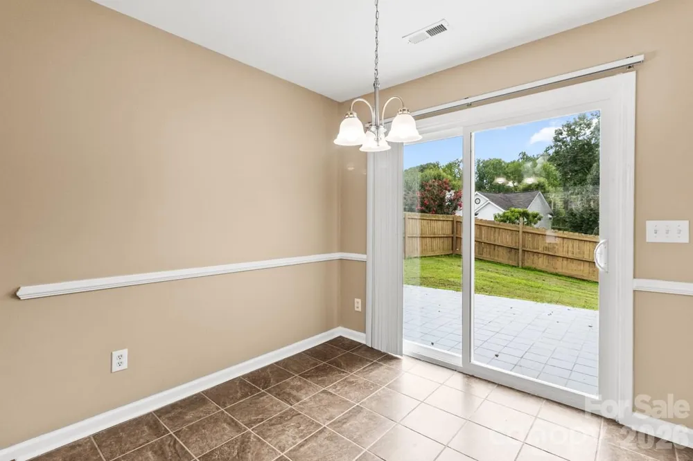 384 Cedarcroft Drive Mooresville, NC 28115