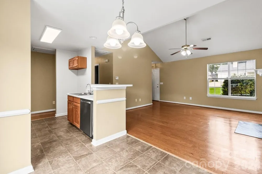 384 Cedarcroft Drive Mooresville, NC 28115