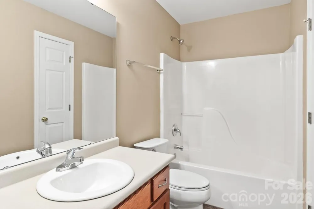 384 Cedarcroft Drive Mooresville, NC 28115
