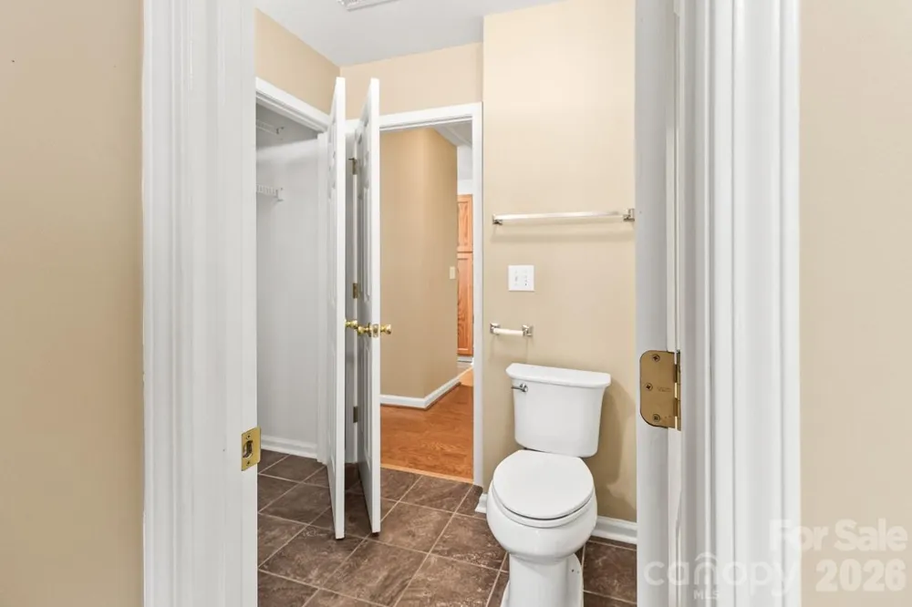 384 Cedarcroft Drive Mooresville, NC 28115