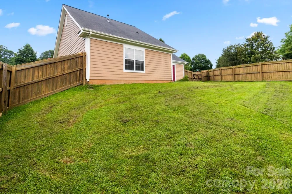 384 Cedarcroft Drive Mooresville, NC 28115