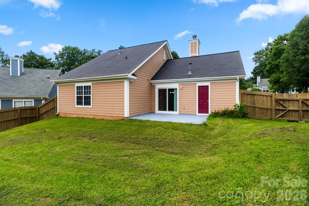 384 Cedarcroft Drive Mooresville, NC 28115