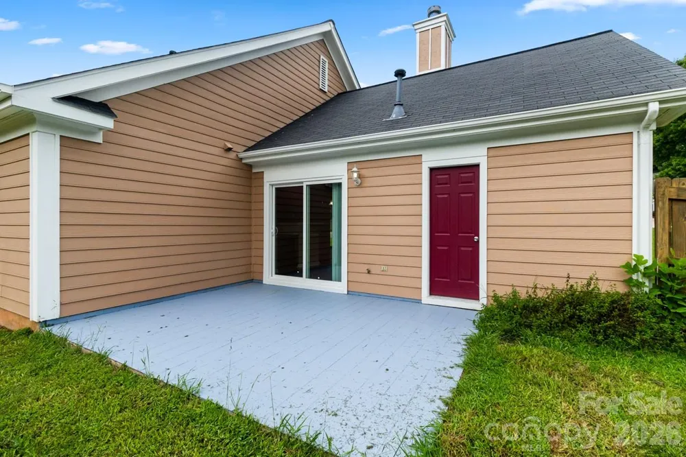 384 Cedarcroft Drive Mooresville, NC 28115