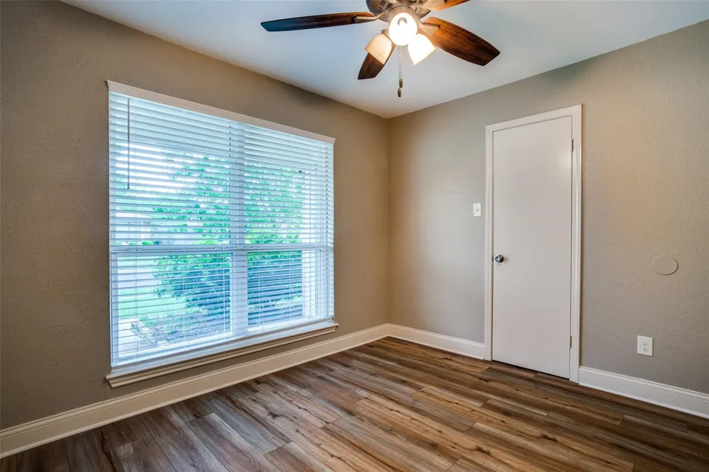 2917 Penny Lane Euless, TX 76039