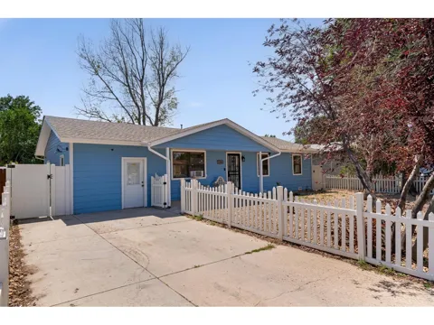 1306 4th Street