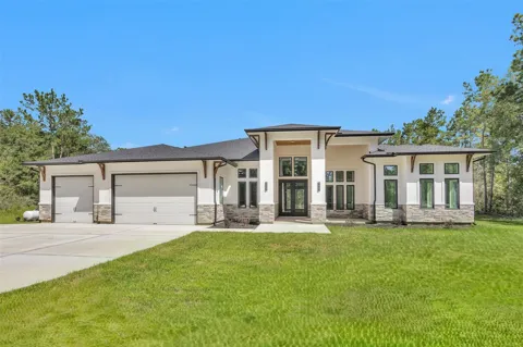 27900 E Stallion Lane