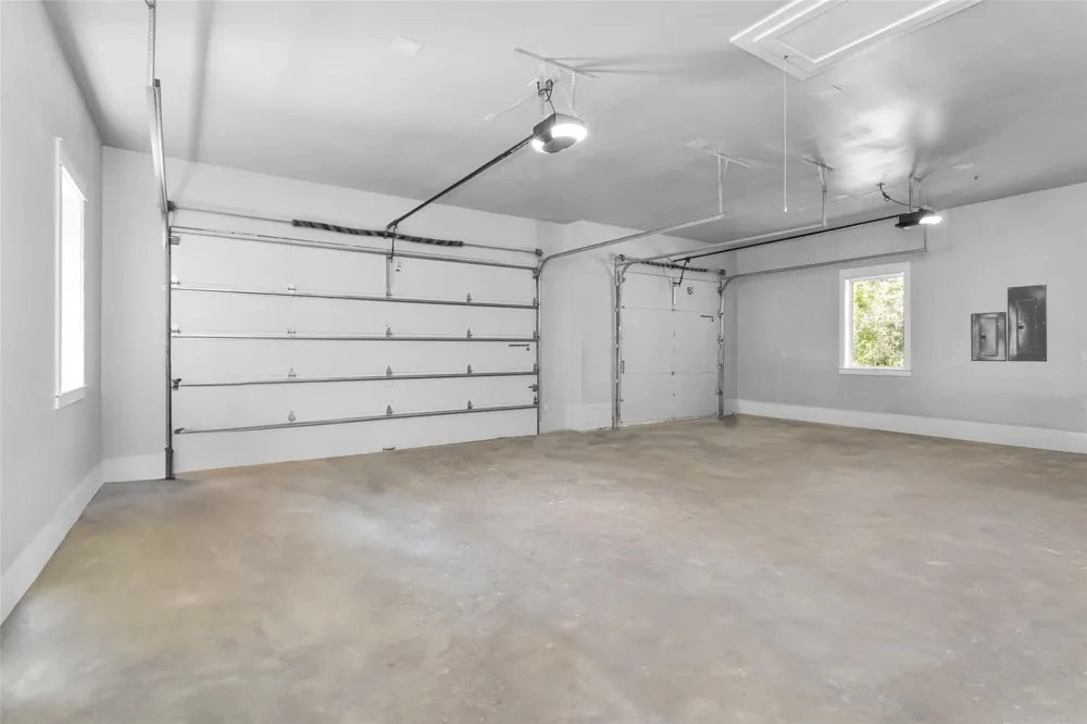 27900 E Stallion Lane Waller, TX 77484
