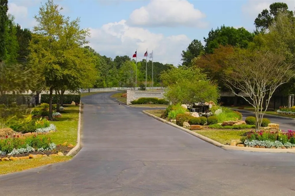 27900 E Stallion Lane Waller, TX 77484