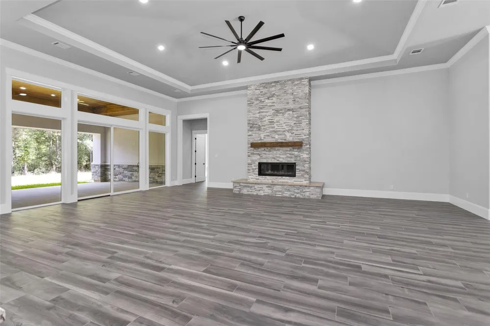 27900 E Stallion Lane Waller, TX 77484