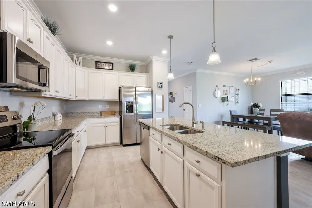 THE PLACE BOULEVARD Estero, FL 33928