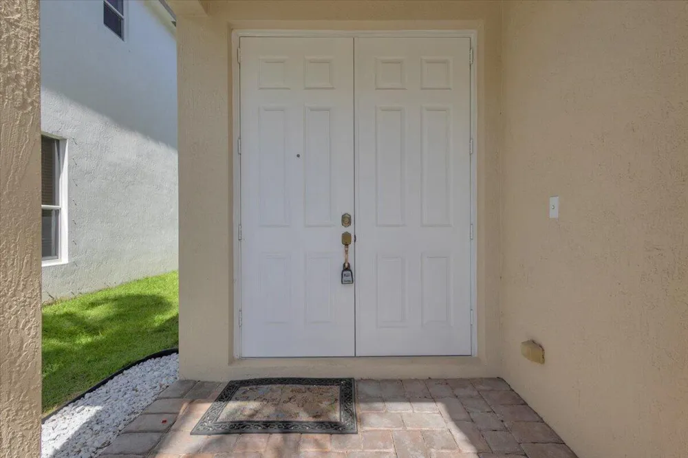 2891 SW Butterfly Lane Palm City, FL 34990