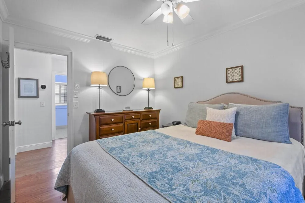 444 ZEPHYR WAY Juno Beach, FL 33408