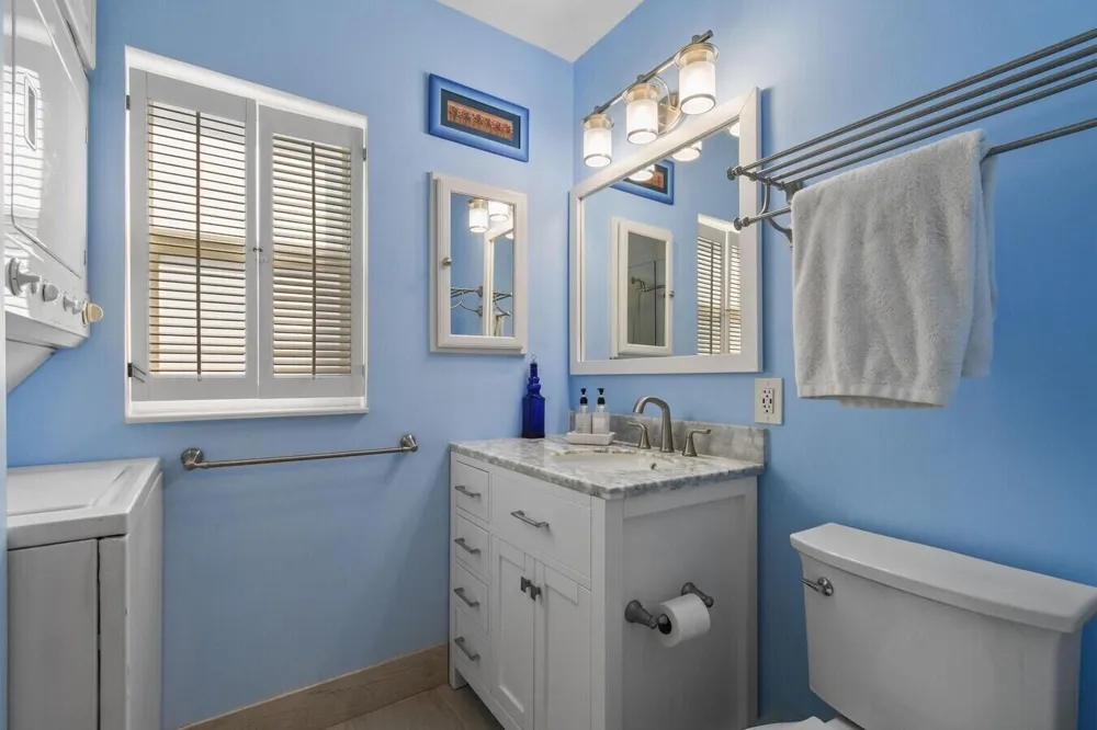 444 ZEPHYR WAY Juno Beach, FL 33408