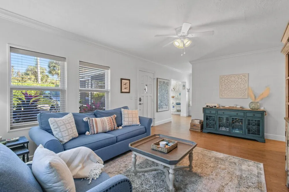444 ZEPHYR WAY Juno Beach, FL 33408