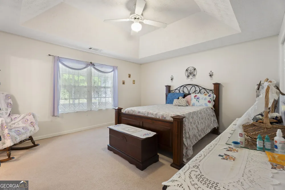 398 Clydes WAY Jackson, GA 30233