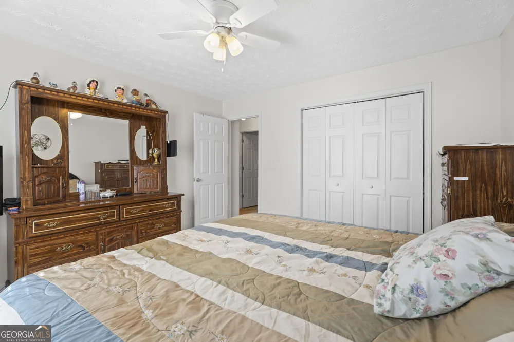 398 Clydes WAY Jackson, GA 30233
