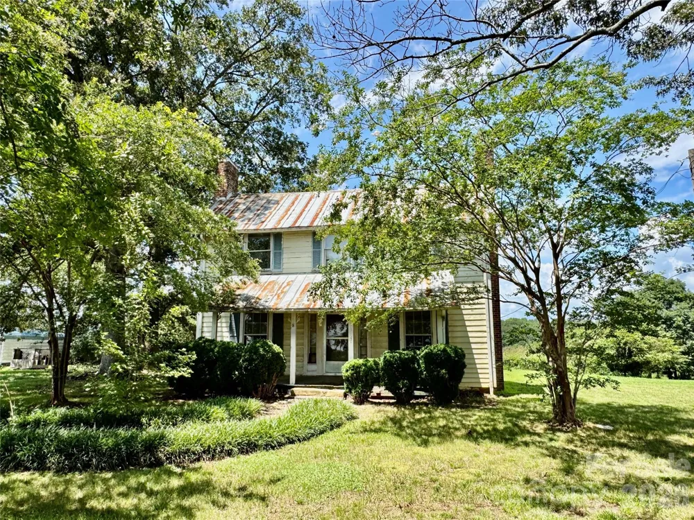 1315 Harmony Highway Hamptonville, NC 27020