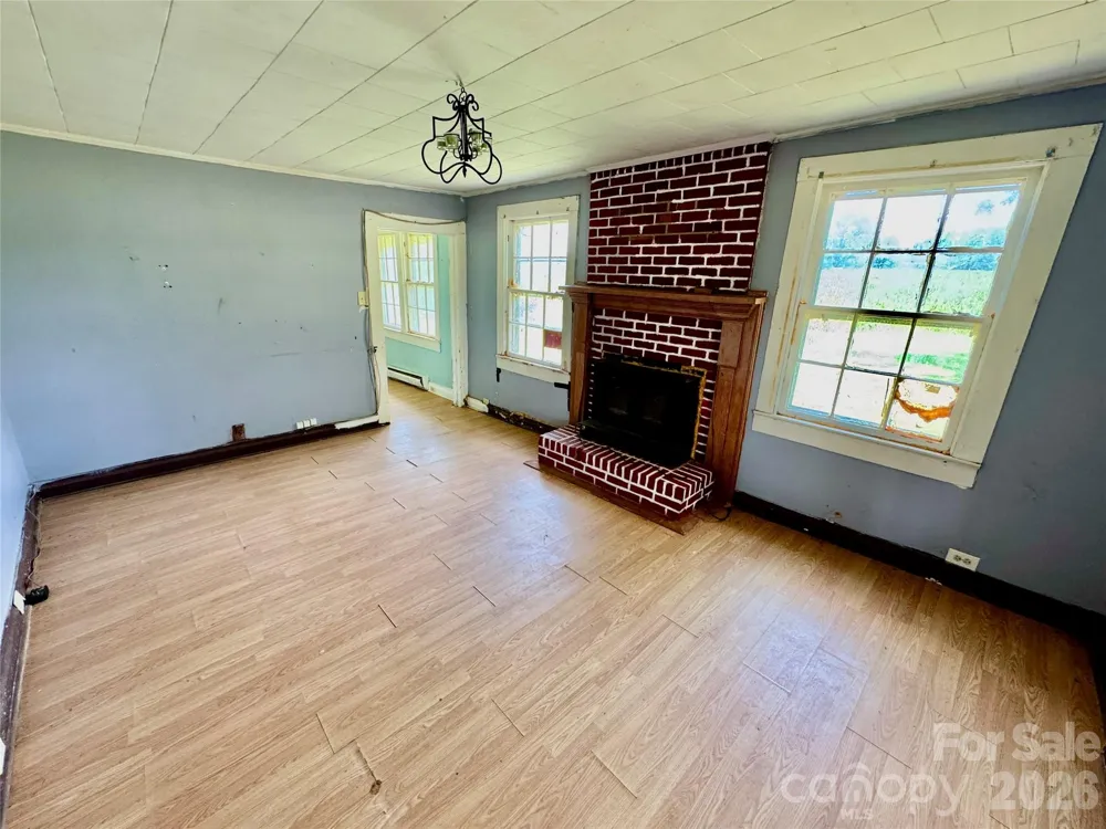 1315 Harmony Highway Hamptonville, NC 27020