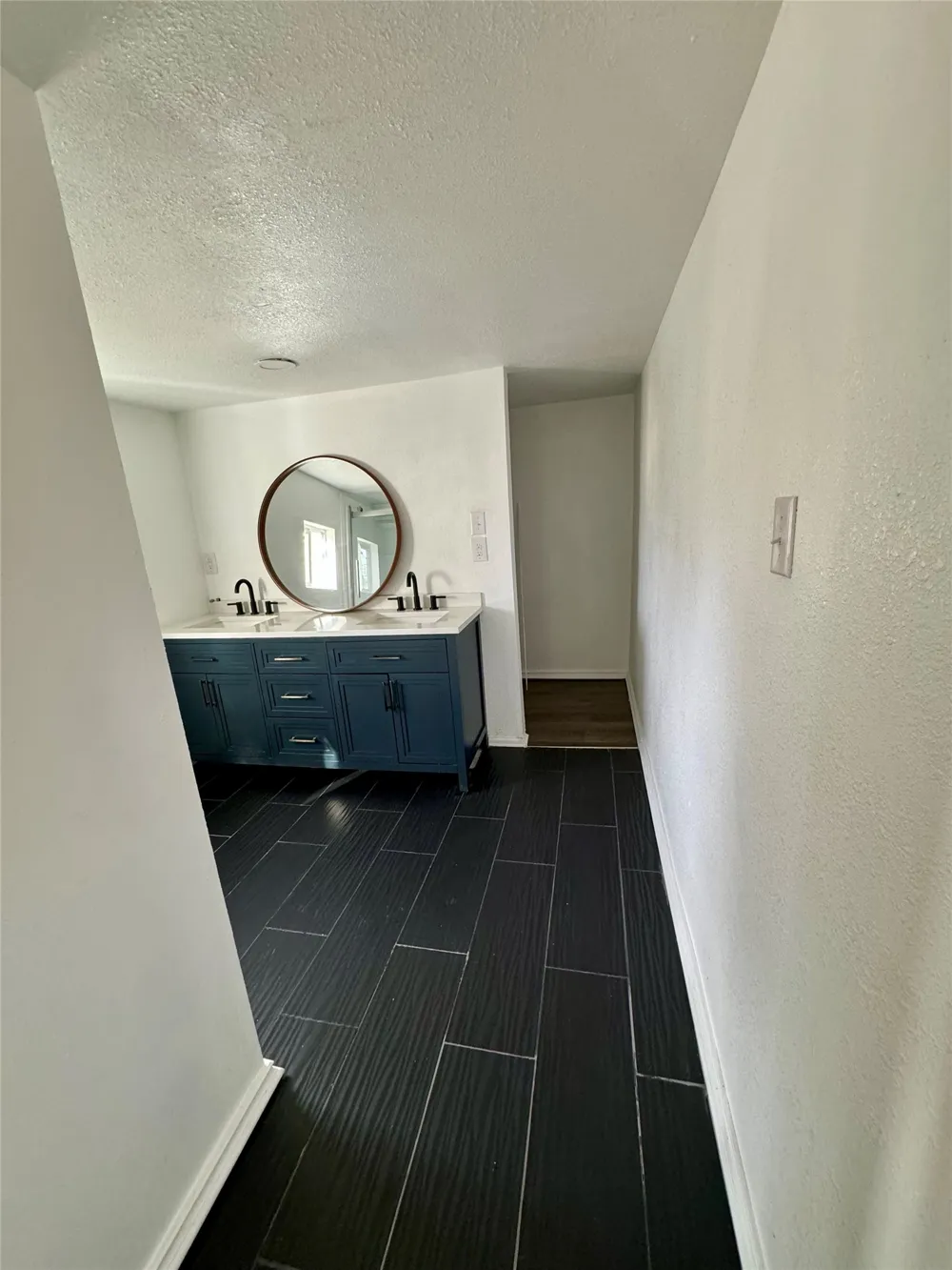400 S 4th Street Bonham, TX 75418