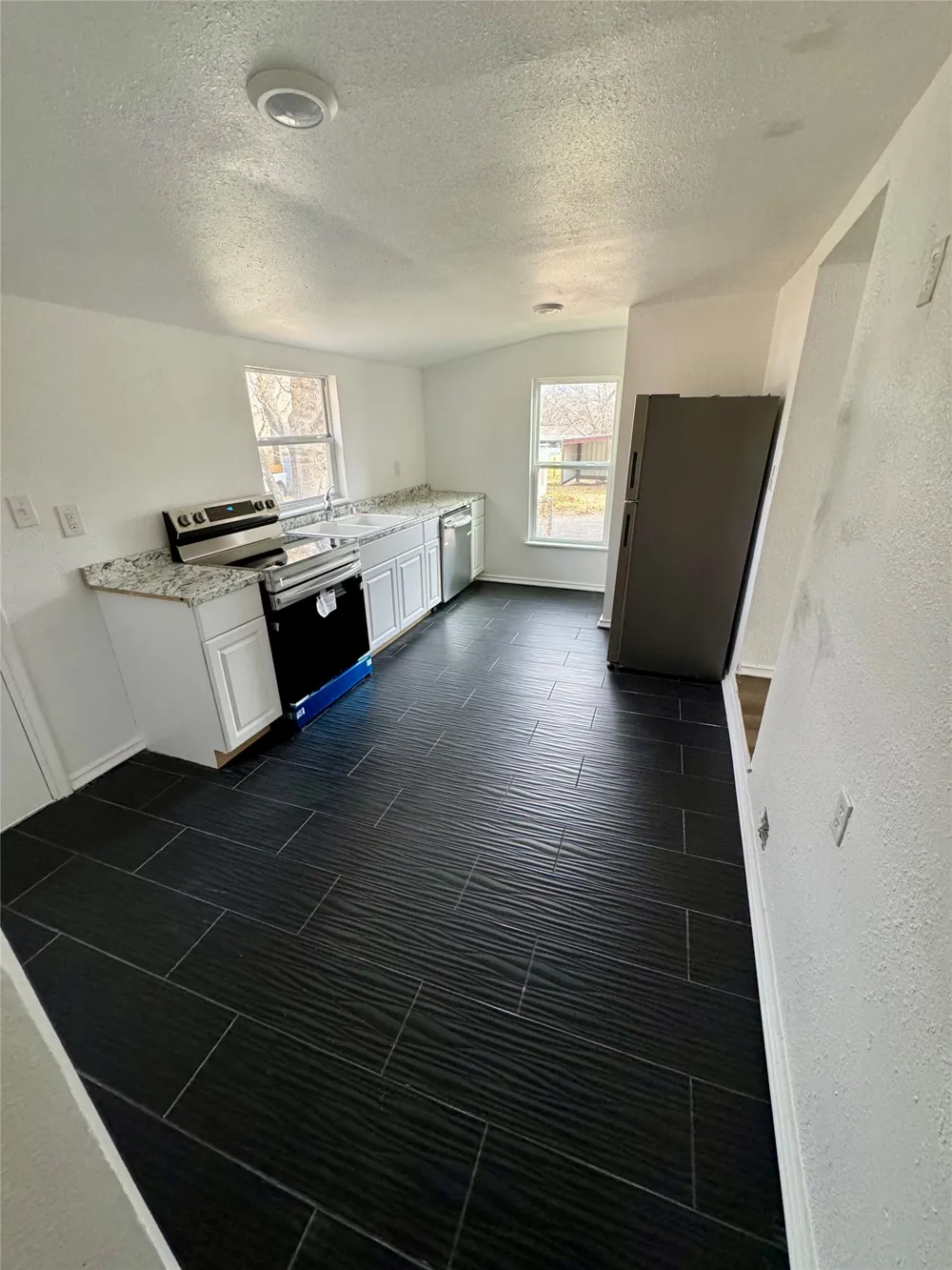 400 S 4th Street Bonham, TX 75418