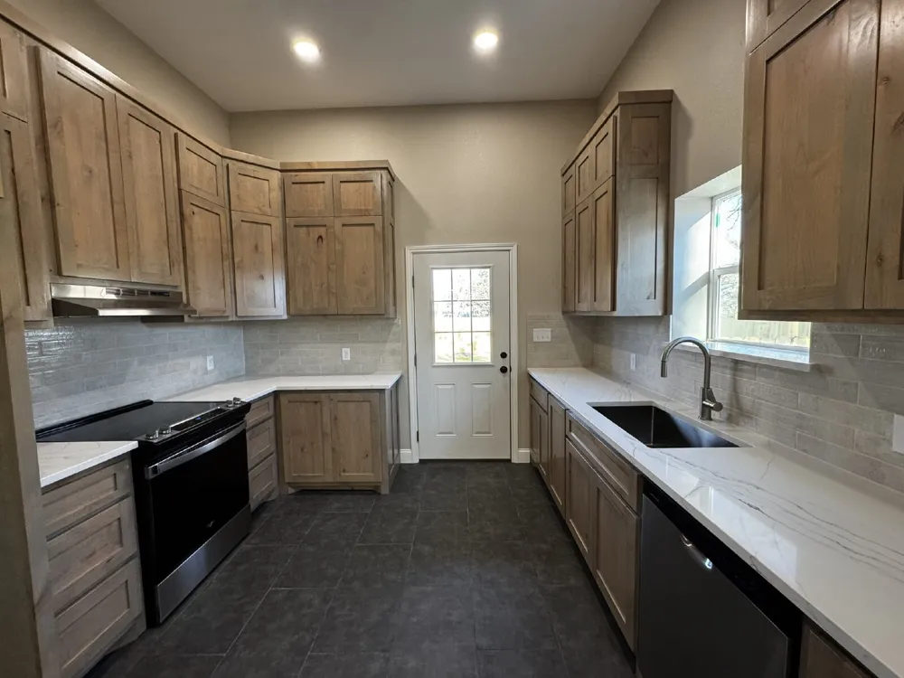 939 W Frey Street Stephenville, TX 76401
