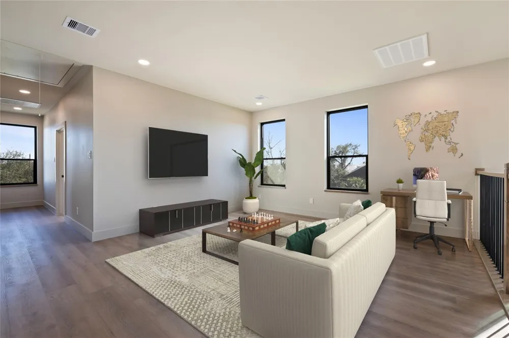 701 Pine Road Road Clear Lake Shores, TX 77565