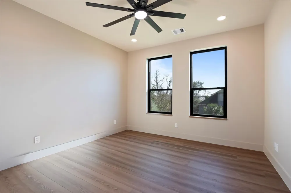 701 Pine Road Road Clear Lake Shores, TX 77565