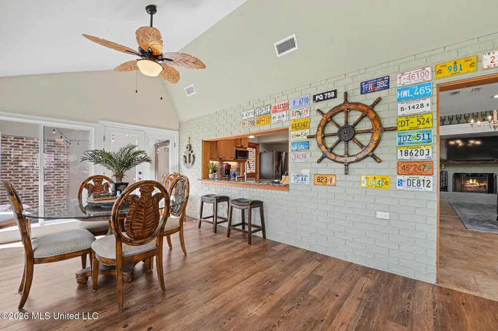 8324 Maunalani Place Diamondhead, MS 39525