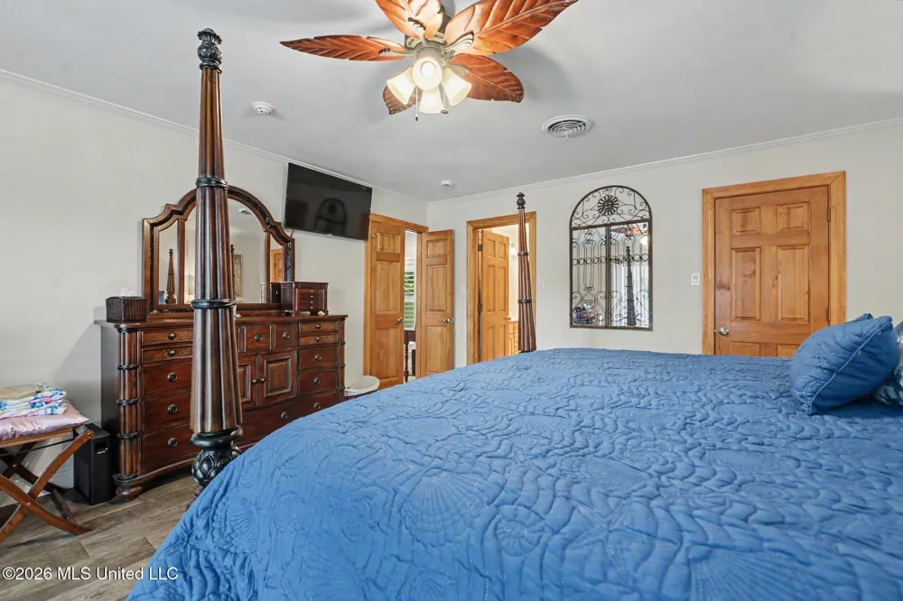 8324 Maunalani Place Diamondhead, MS 39525