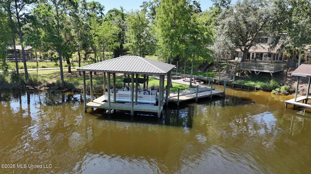 8324 Maunalani Place Diamondhead, MS 39525