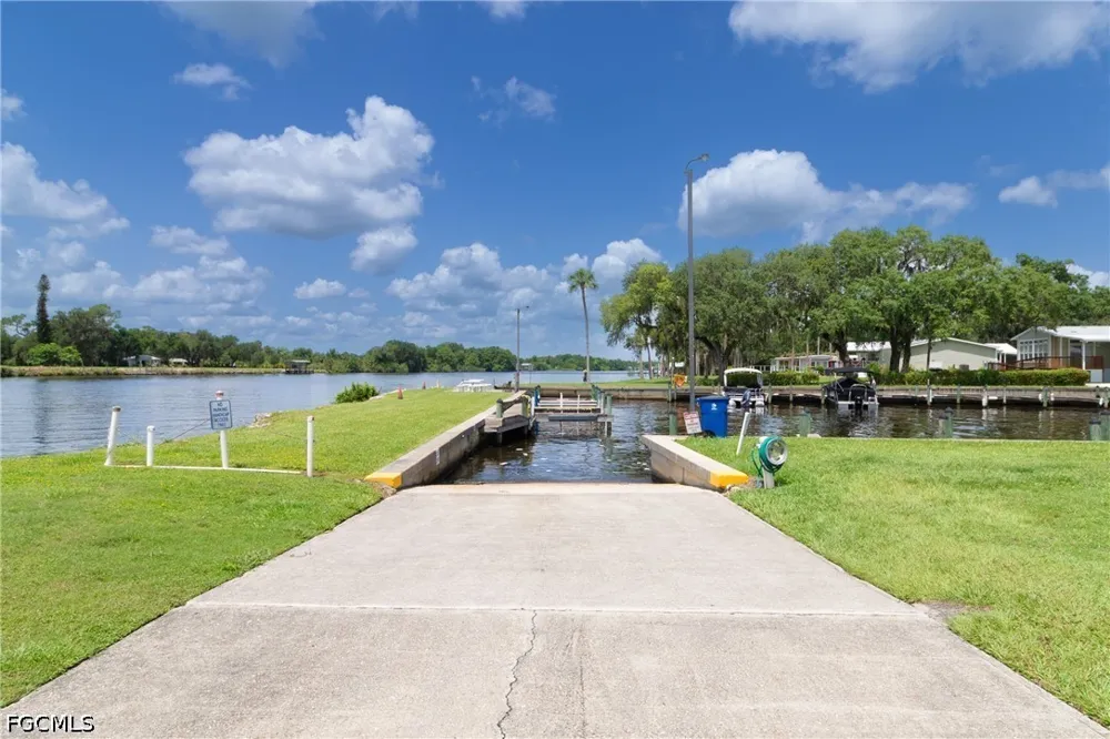 Dill Street Alva, FL 33920