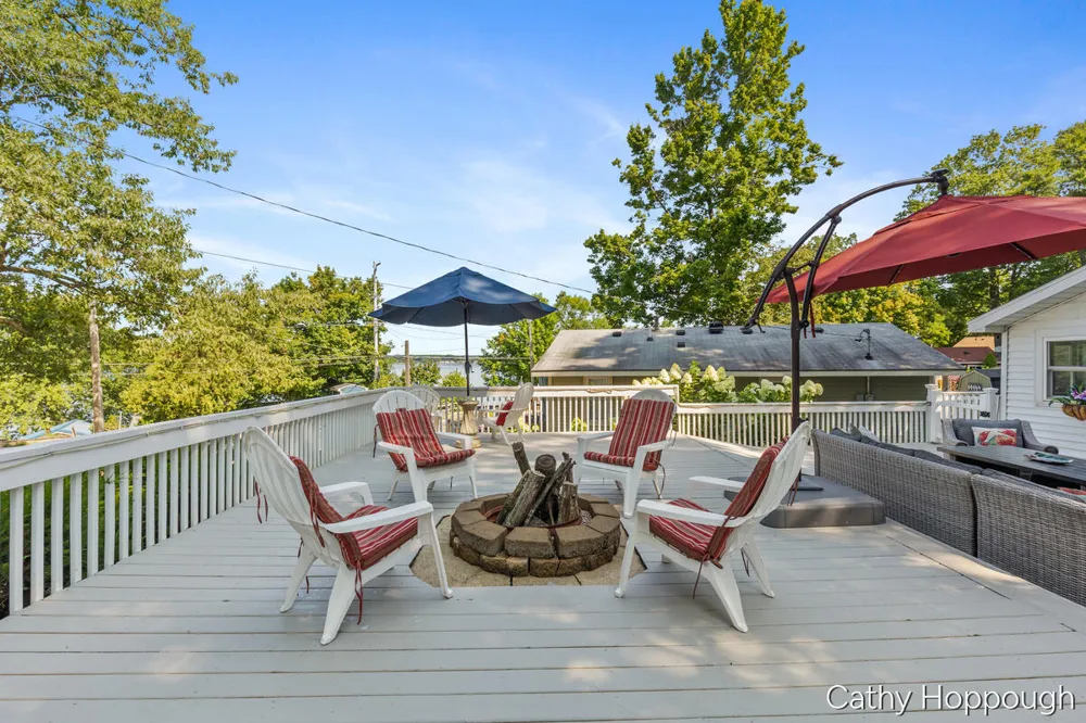2621 Lansing Street Crystal, MI 48818