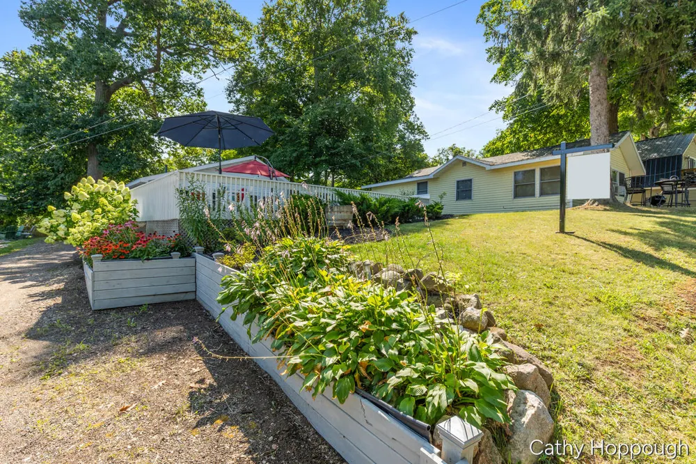 2621 Lansing Street Crystal, MI 48818