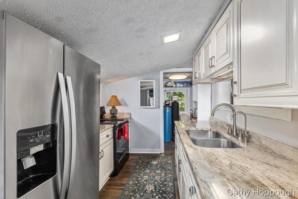 2621 Lansing Street Crystal, MI 48818