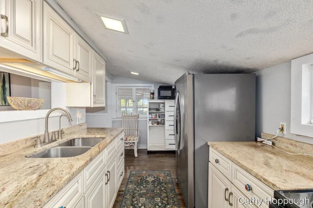 2621 Lansing Street Crystal, MI 48818