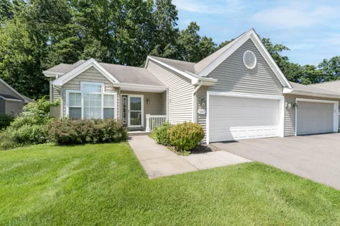 1364 Tanager Lane