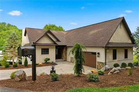 643 Landing Drive