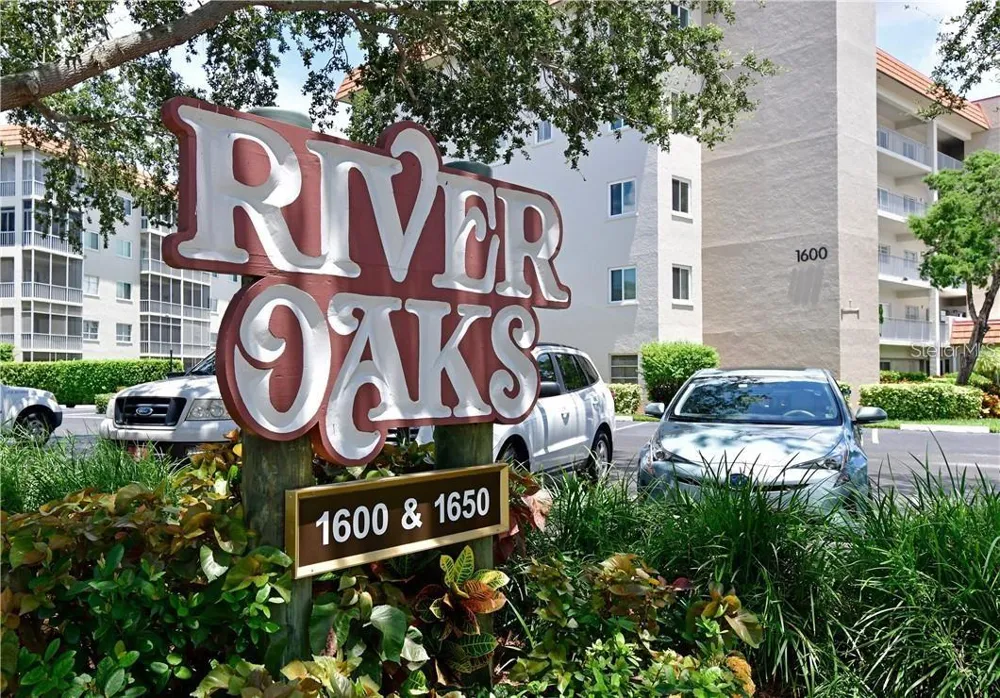 1650 1ST AVENUE W #408B Bradenton, FL 34205