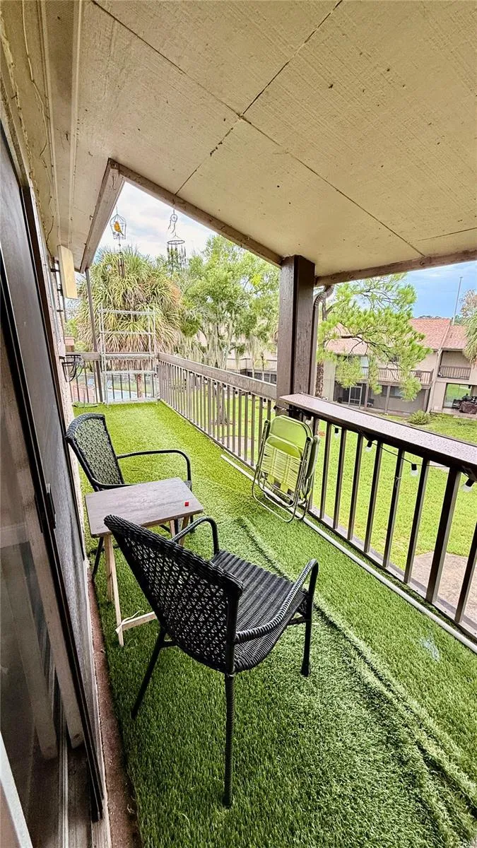 6310 NEWTOWN CIRCLE #10C1 Tampa, FL 33615
