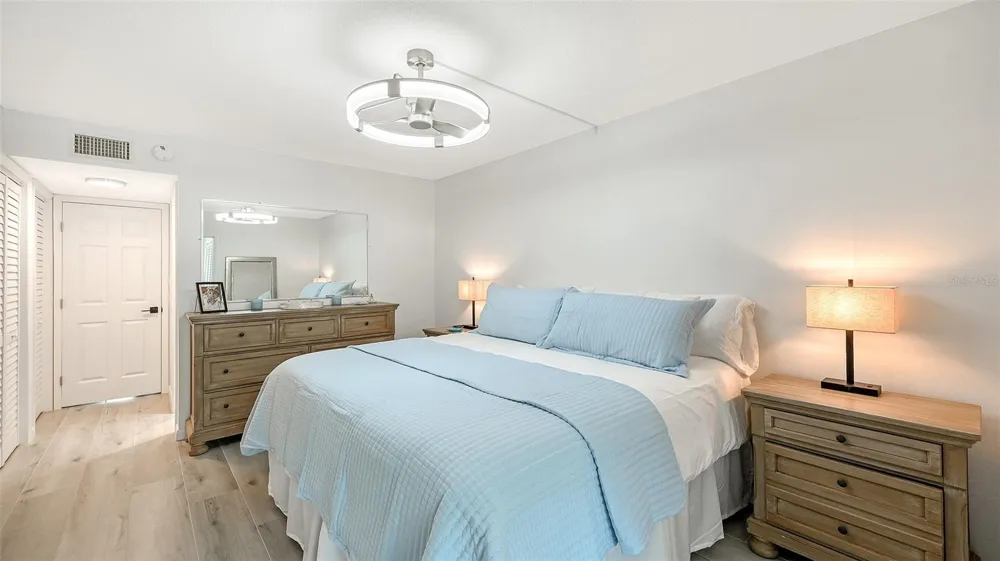 6750 GULF OF MEXICO DRIVE #171 Longboat Key, FL 34228