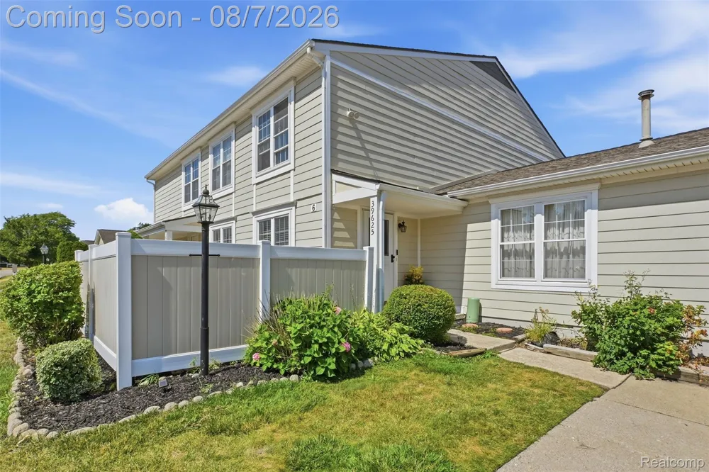 39625 Village Wood Lane Novi City, MI 48375