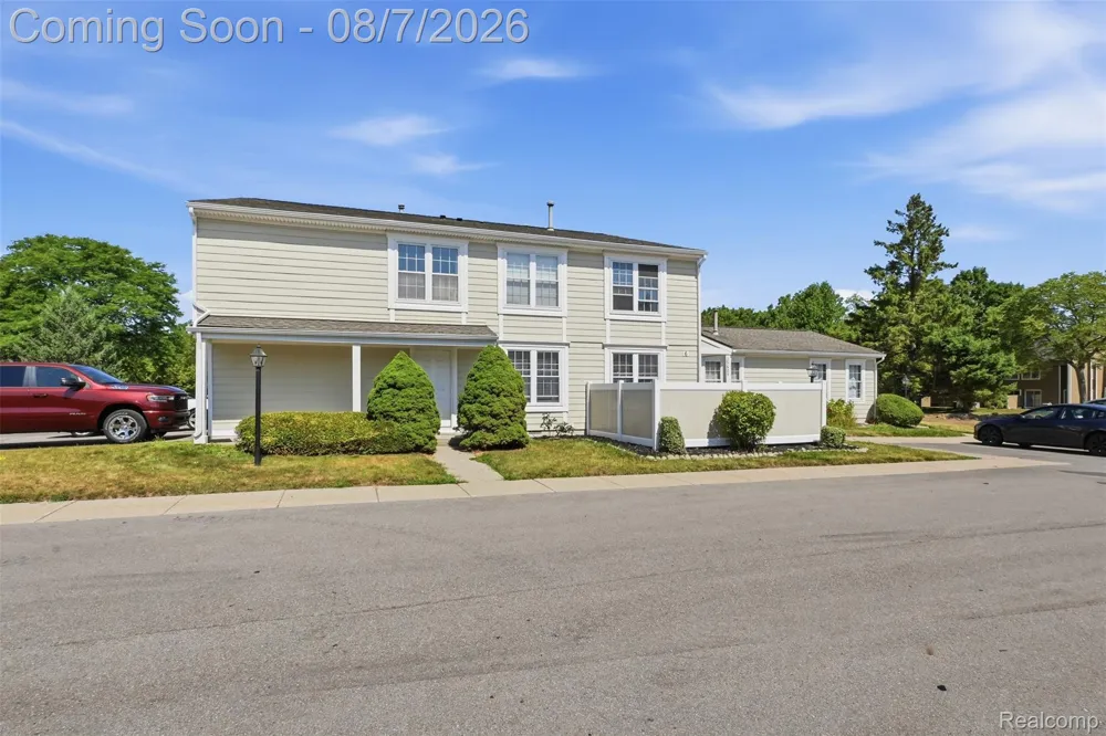 39625 Village Wood Lane Novi City, MI 48375