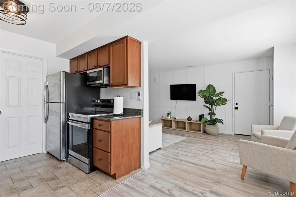 39625 Village Wood Lane Novi City, MI 48375