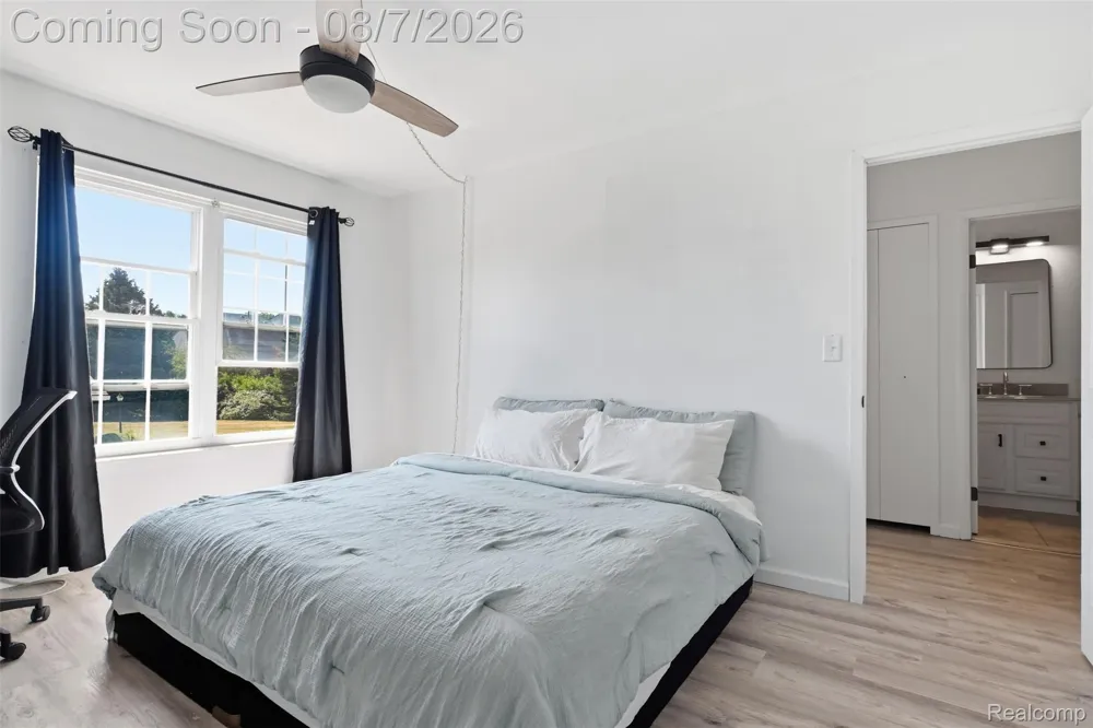 39625 Village Wood Lane Novi City, MI 48375