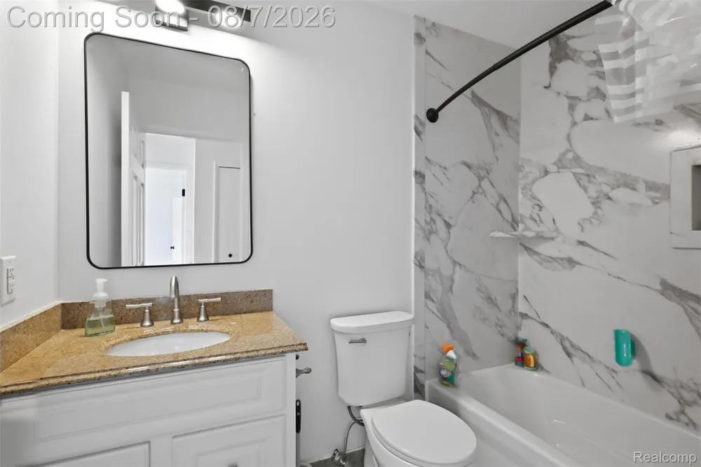 39625 Village Wood Lane Novi City, MI 48375