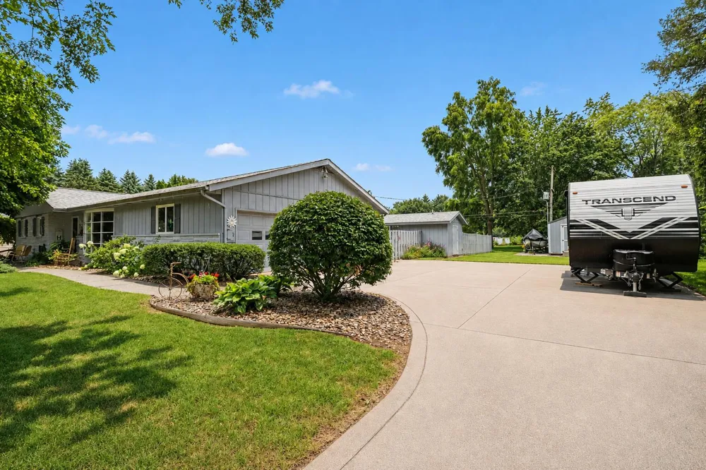 1117 Madison Avenue Sturgis City, MI 49091